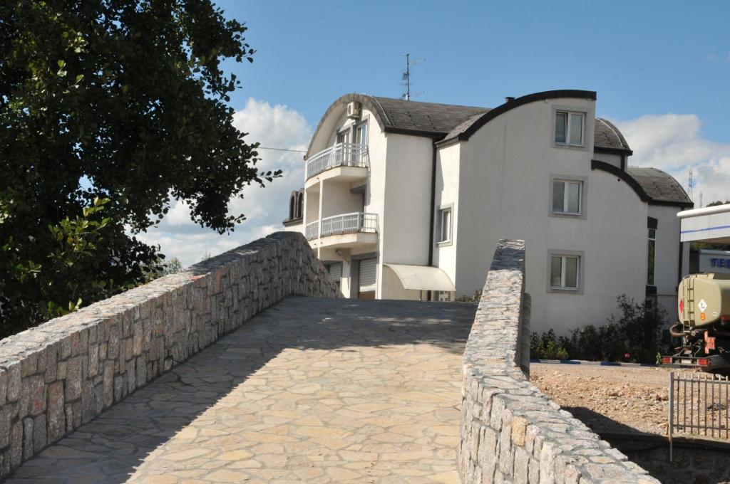 Hotel Terex Naselje Starosjedilaca Dış mekan fotoğraf
