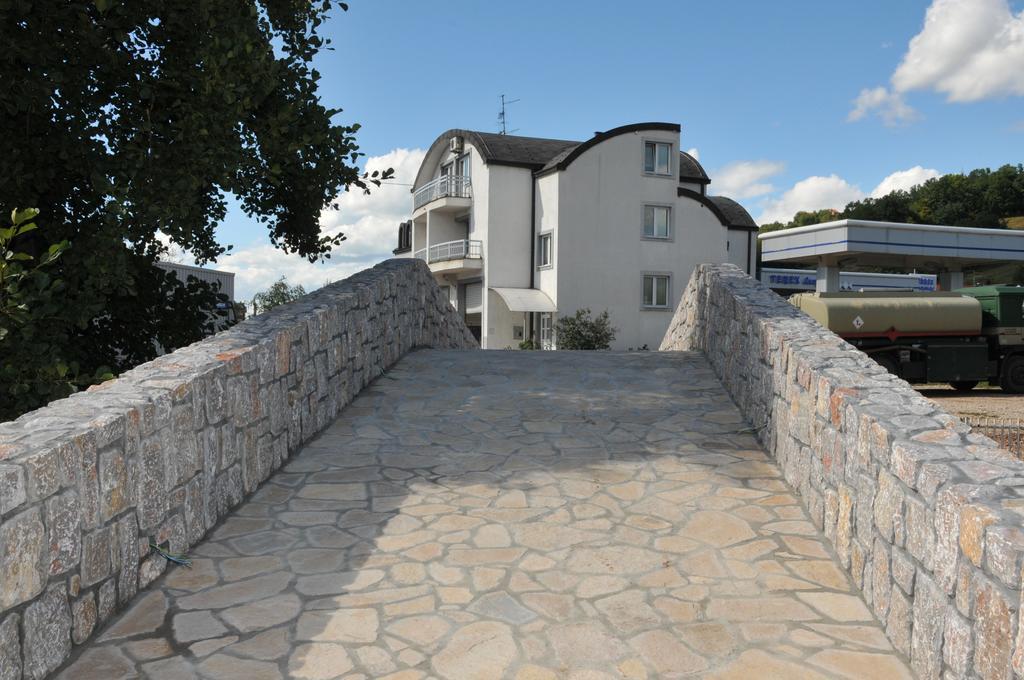 Hotel Terex Naselje Starosjedilaca Dış mekan fotoğraf