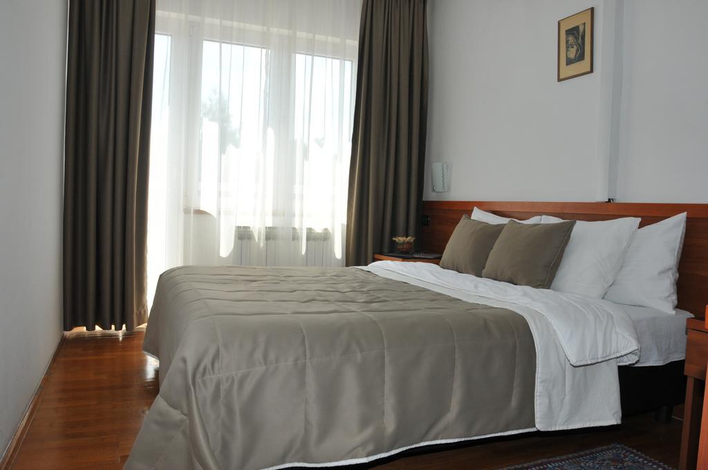 Hotel Terex Naselje Starosjedilaca Dış mekan fotoğraf